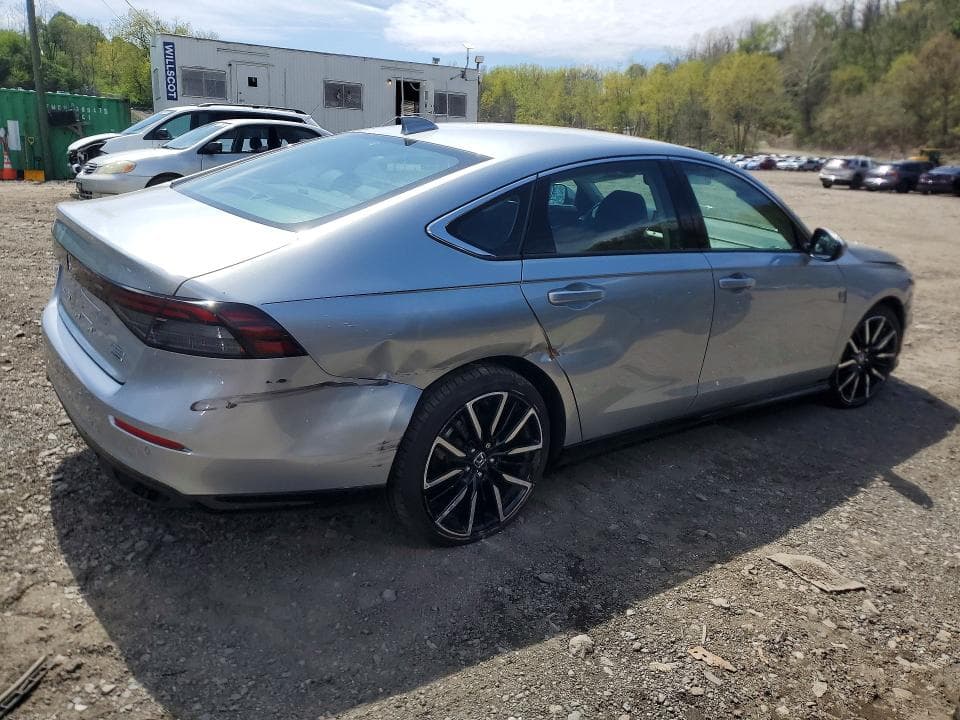 2024 HONDA ACCORD TOURING HYBRID 3