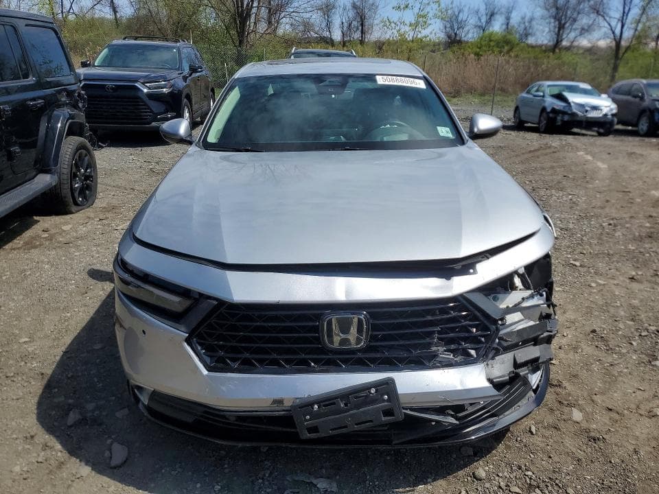 2024 HONDA ACCORD TOURING HYBRID 5