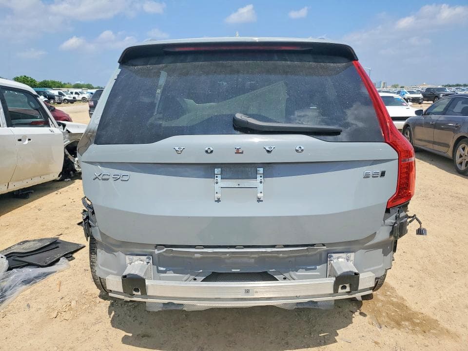 2025 VOLVO XC90 CORE 6
