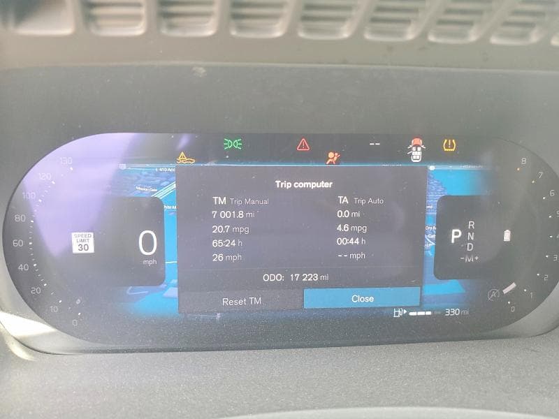 2025 VOLVO XC90 CORE 9