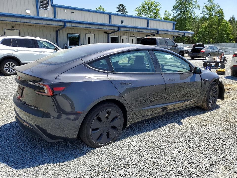 2025 TESLA MODEL 3 4