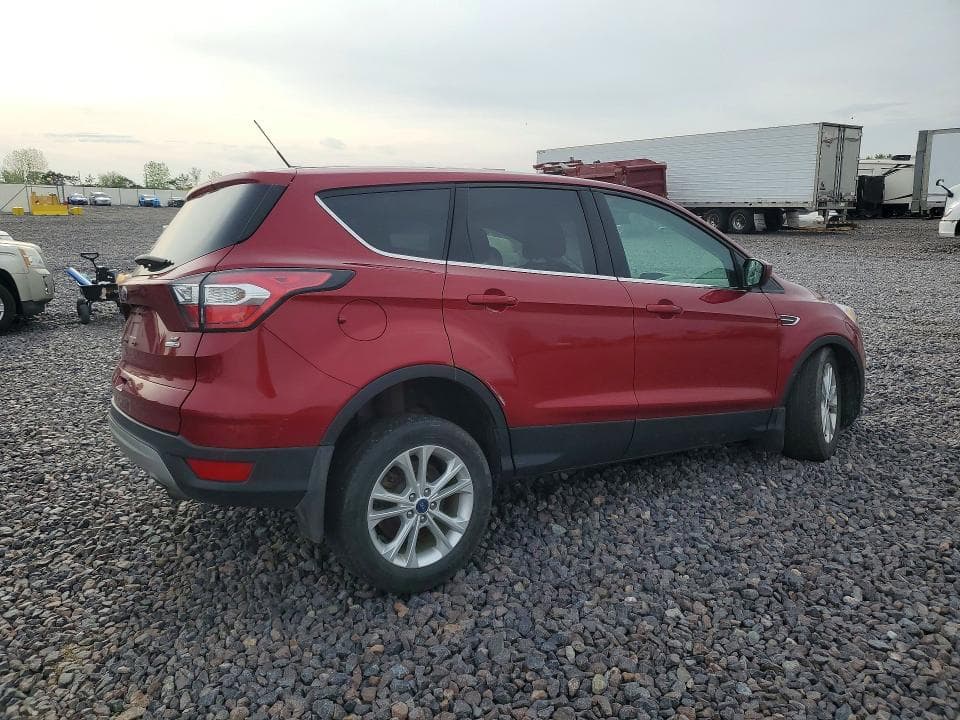 2017 FORD ESCAPE SE 3