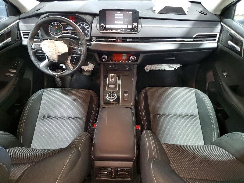 2023 MITSUBISHI OUTLANDER ES 8
