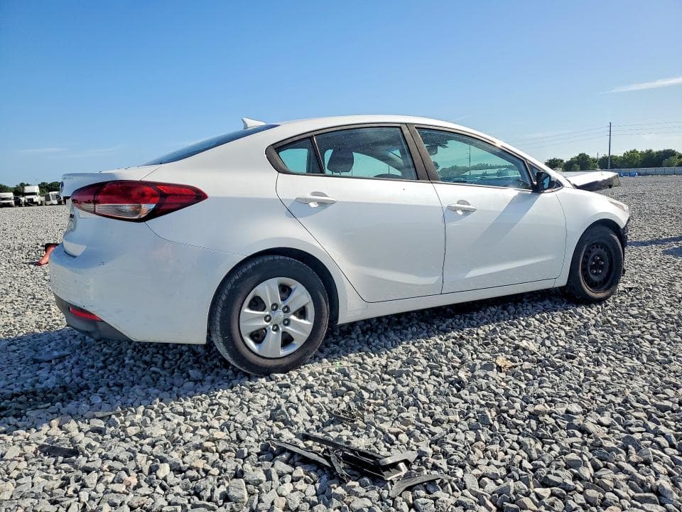 2018 KIA FORTE LXS 3