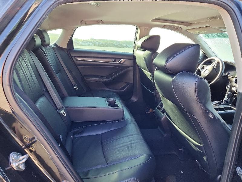 2018 HONDA ACCORD 10