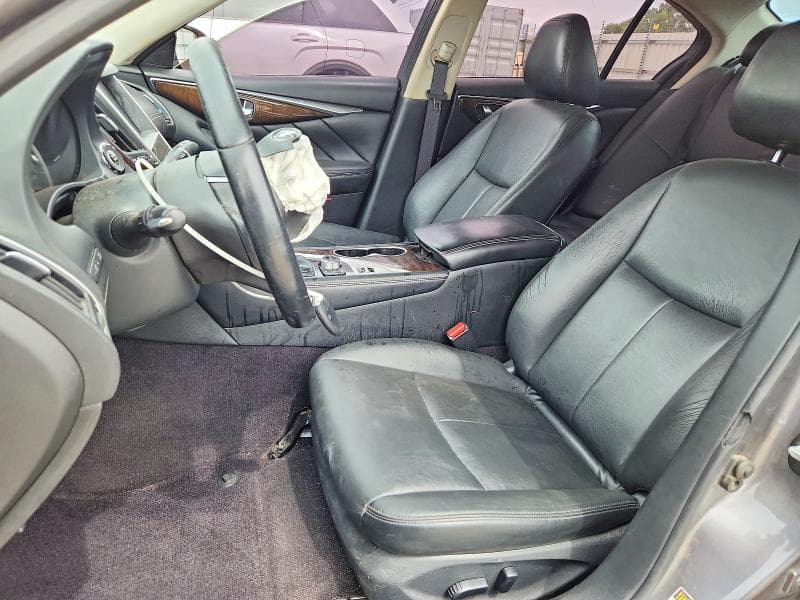 2018 INFINITI Q50 3.0T LUXE 7