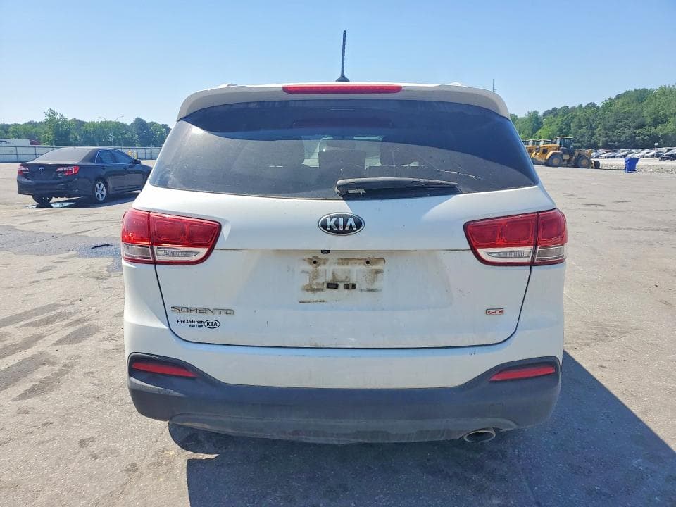 2017 KIA SORENTO LX 6