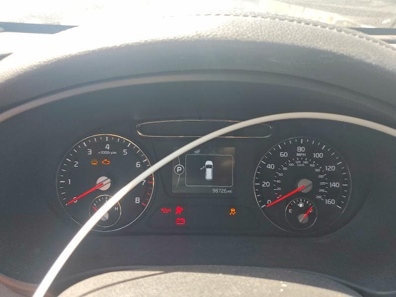 2017 KIA SORENTO LX 9