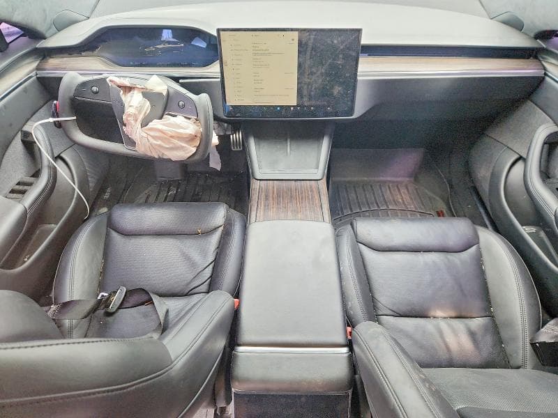 2021 TESLA MODEL S 8