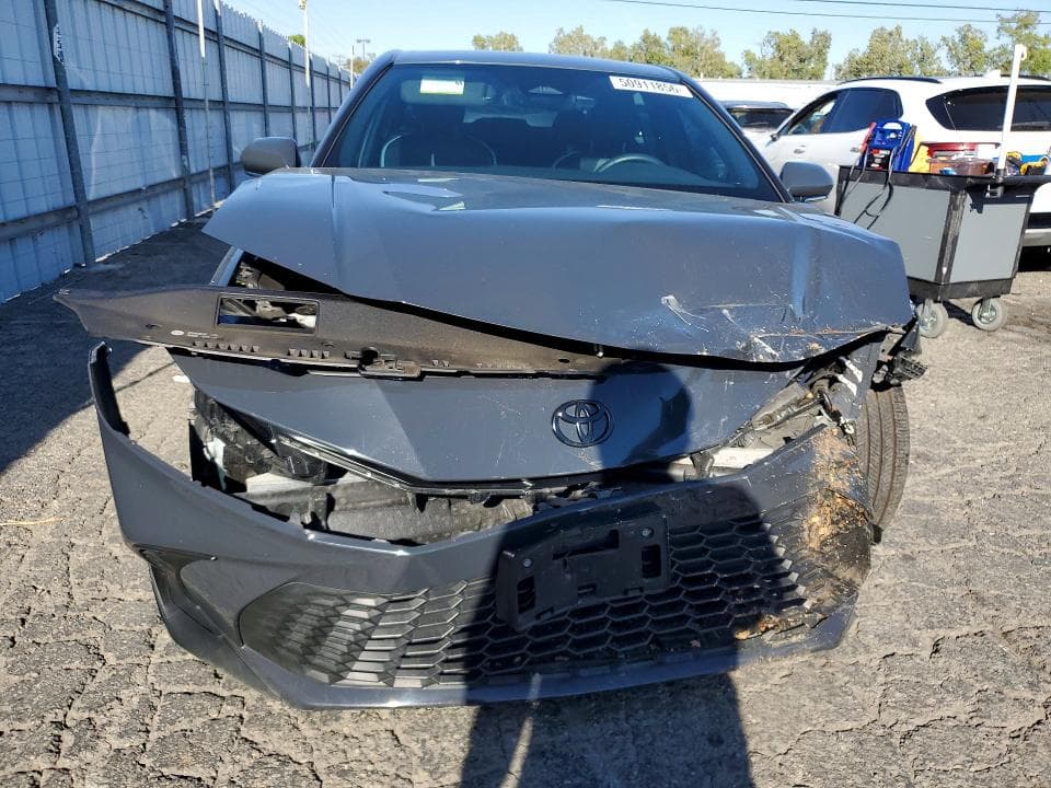 2025 TOYOTA CAMRY SE 5