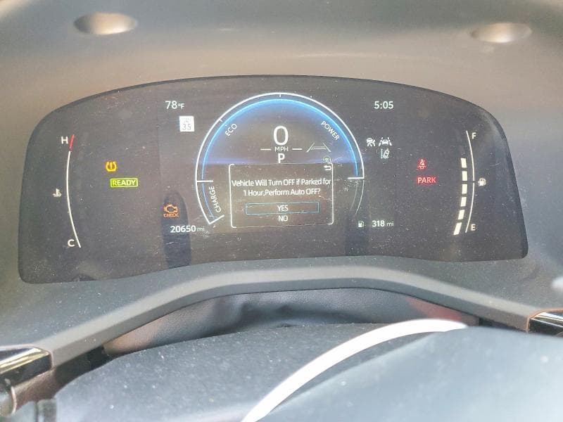 2025 TOYOTA CAMRY SE 9