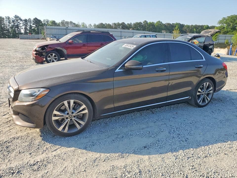 2017 MERCEDES-BENZ C 300 - 1