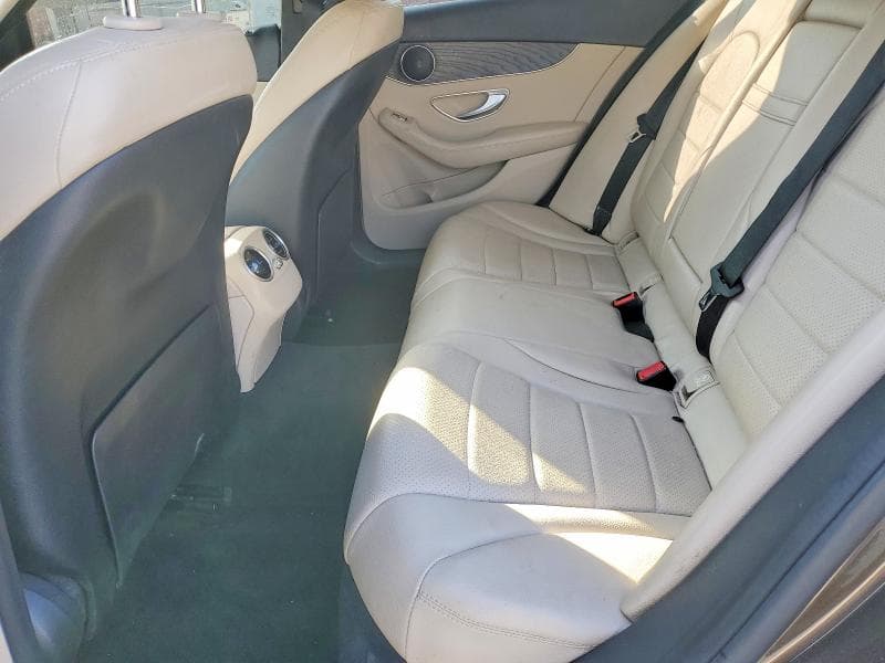 2017 MERCEDES-BENZ C 300 10