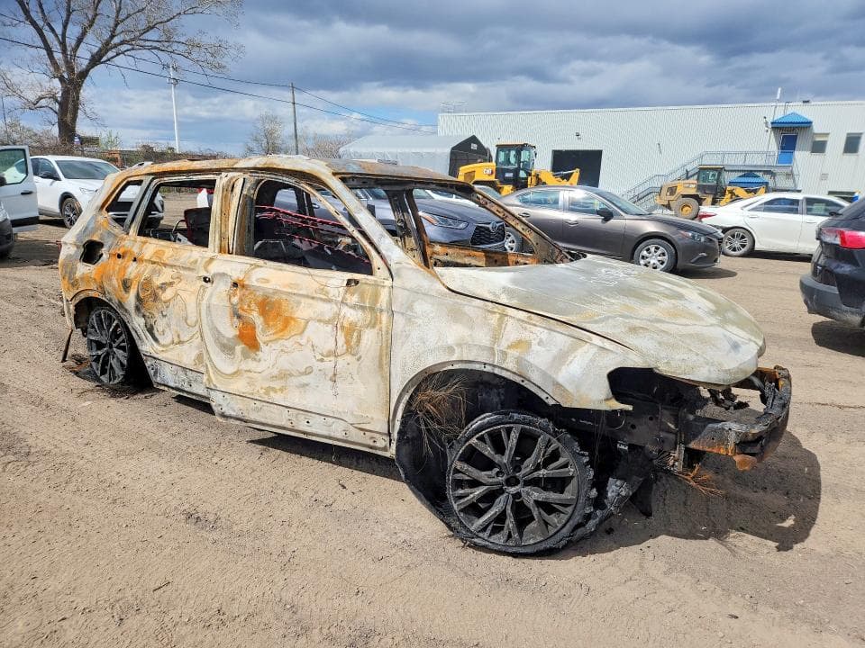 2018 VOLKSWAGEN TIGUAN SE 4