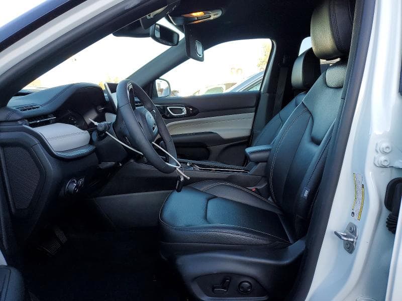 2025 JEEP COMPASS LIMITED 7