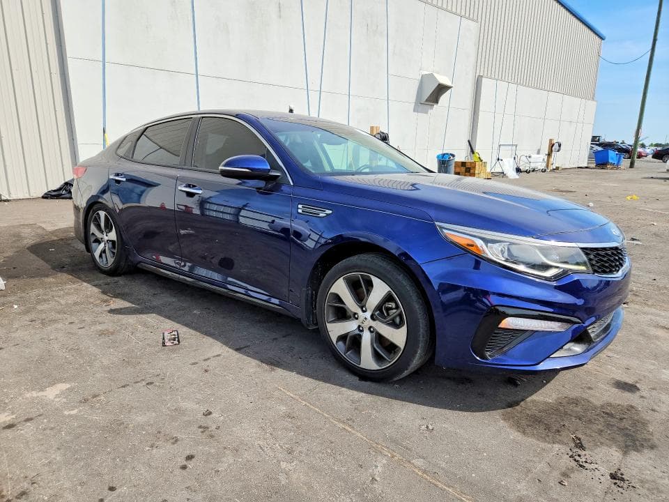 2019 KIA OPTIMA S 4
