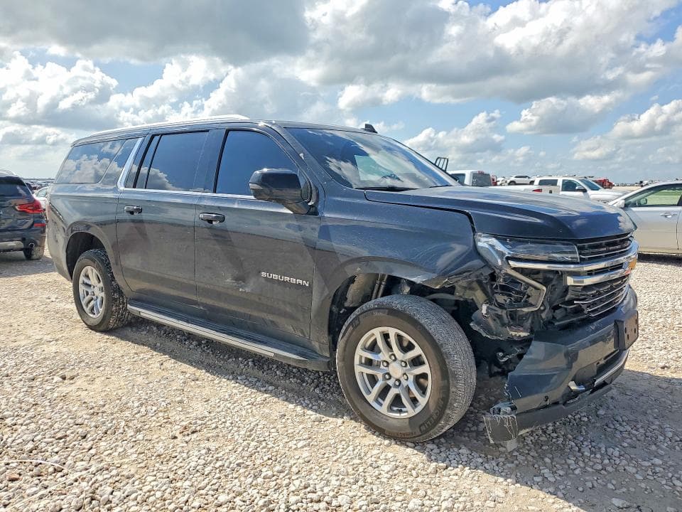 2024 CHEVROLET SUBURBAN C1500 LT 4