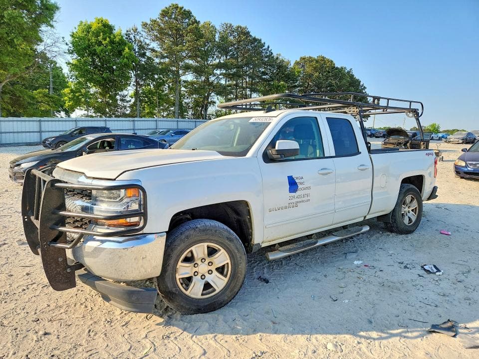 2019 CHEVROLET SILVERADO LD K1500 LT - 1