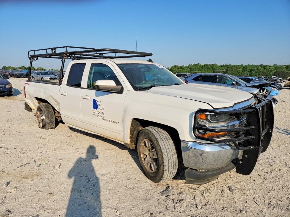 2019 CHEVROLET SILVERADO LD K1500 LT 4