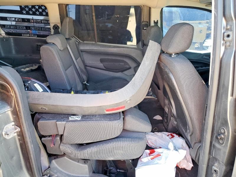 2018 FORD TRANSIT CONNECT XL 10