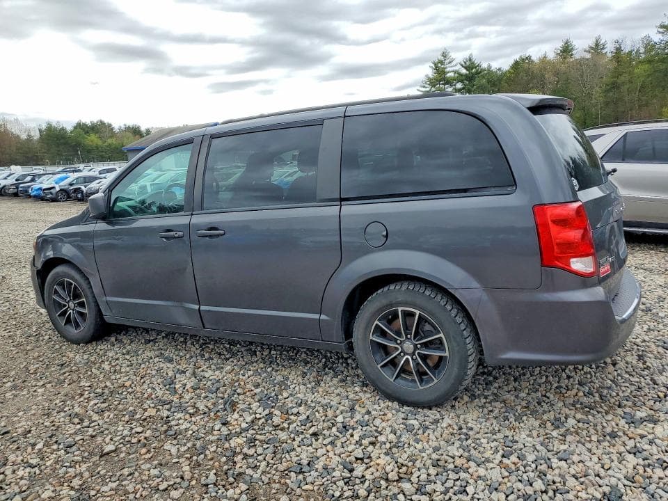 2018 DODGE GRAND CARAVAN GT 2