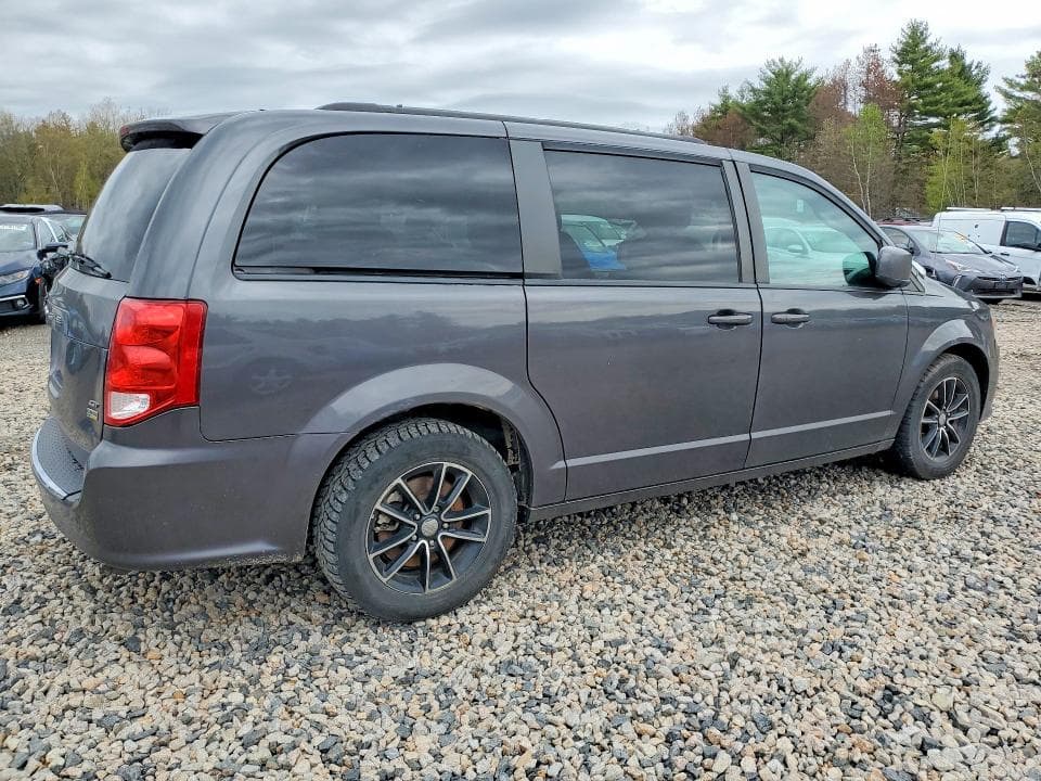 2018 DODGE GRAND CARAVAN GT 3