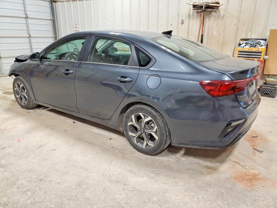 2020 KIA FORTE LXS 2