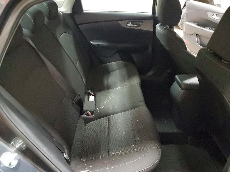 2020 KIA FORTE LXS 10