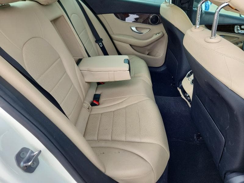 2017 MERCEDES-BENZ C 300 10