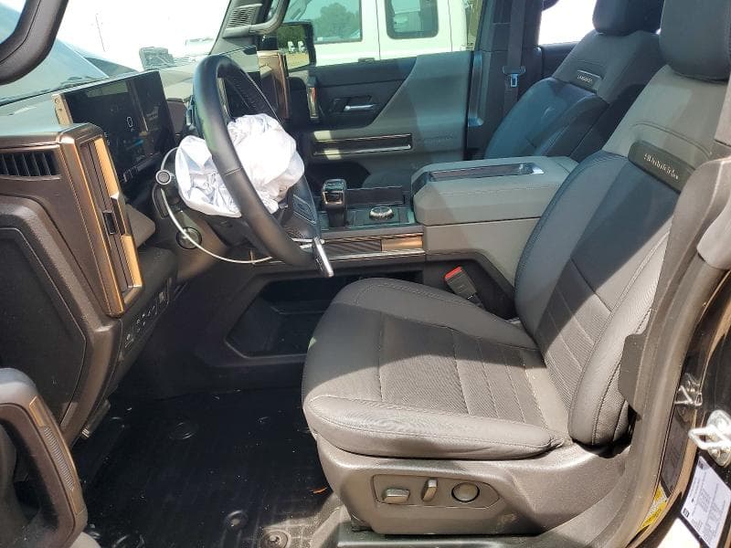 2024 GMC HUMMER PICKUP 3X 7