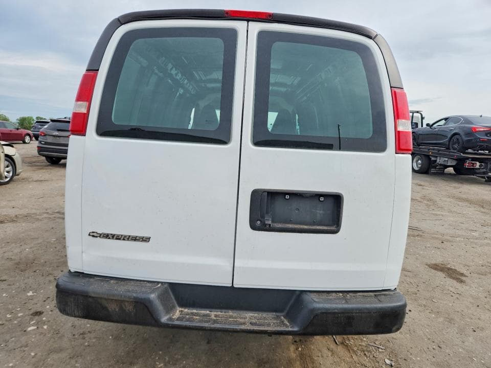 2018 CHEVROLET EXPRESS 2500 DELIVERY VAN 6