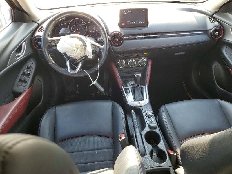 2018 MAZDA CX-3 TOURING 8