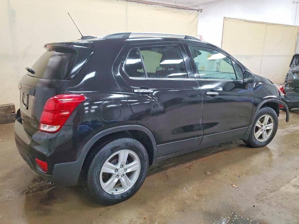2018 CHEVROLET TRAX 1LT 3
