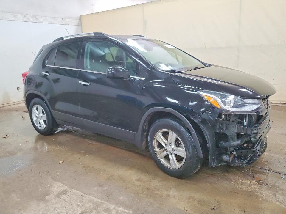 2018 CHEVROLET TRAX 1LT 4