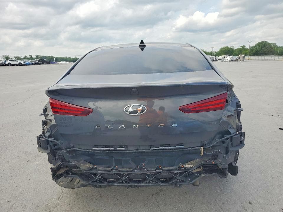 2020 HYUNDAI ELANTRA SEL 6
