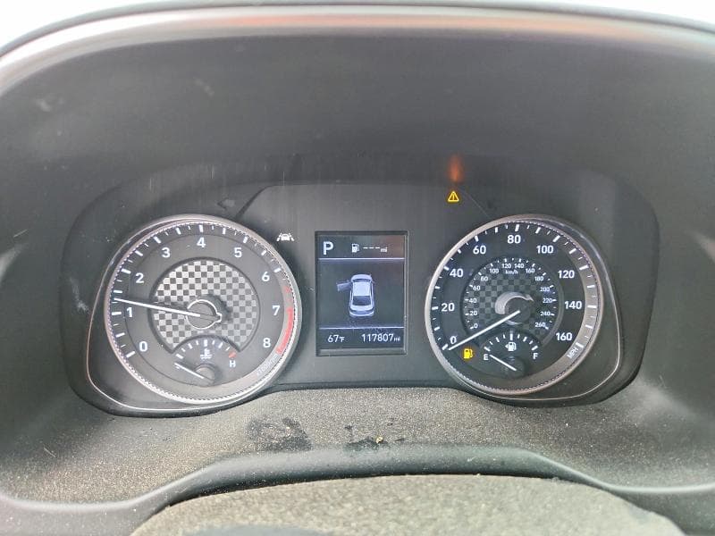 2020 HYUNDAI ELANTRA SEL 9