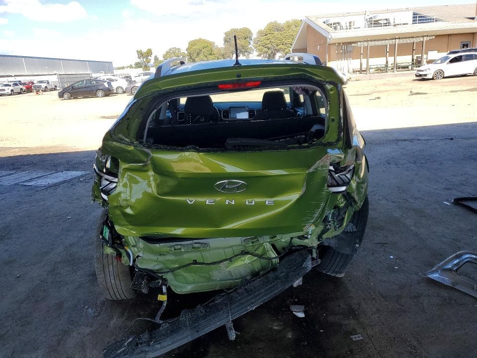 2023 HYUNDAI VENUE SEL SEL 6