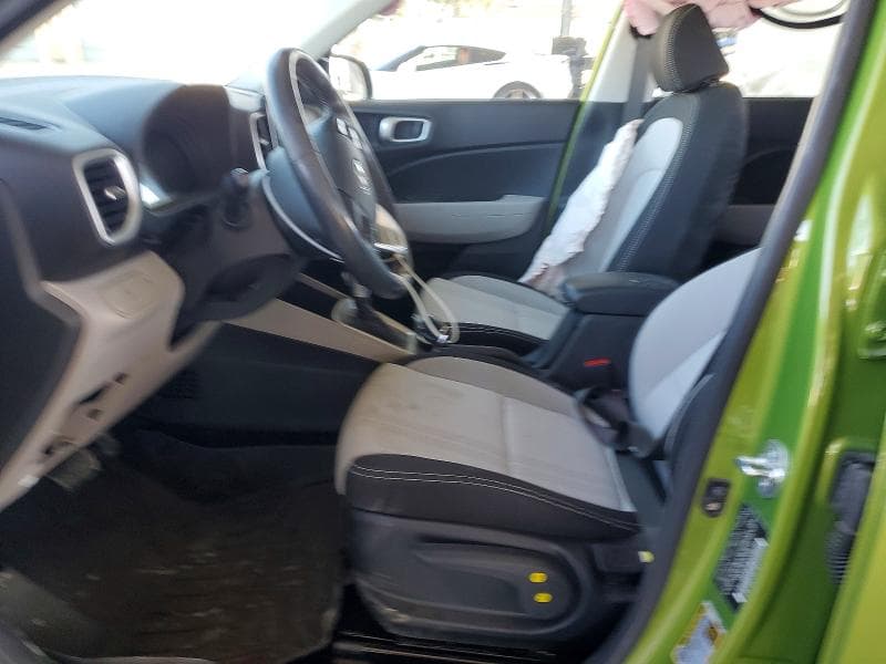 2023 HYUNDAI VENUE SEL SEL 7