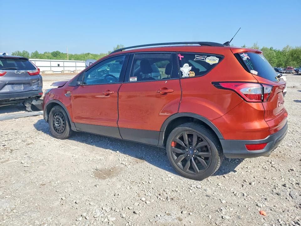 2019 FORD ESCAPE SE 2
