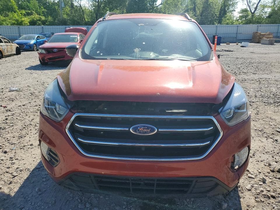 2019 FORD ESCAPE SE 5