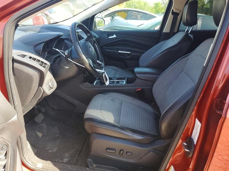 2019 FORD ESCAPE SE 7