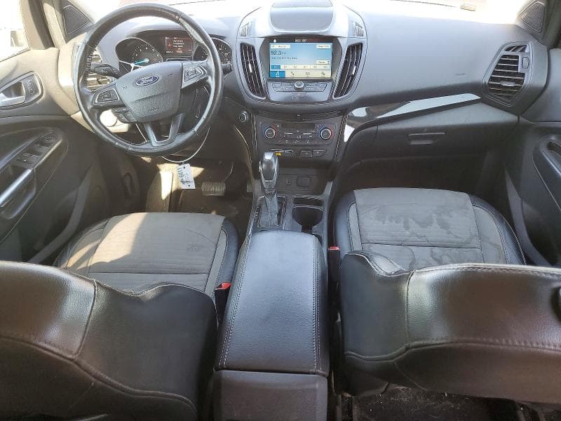 2019 FORD ESCAPE SE 8