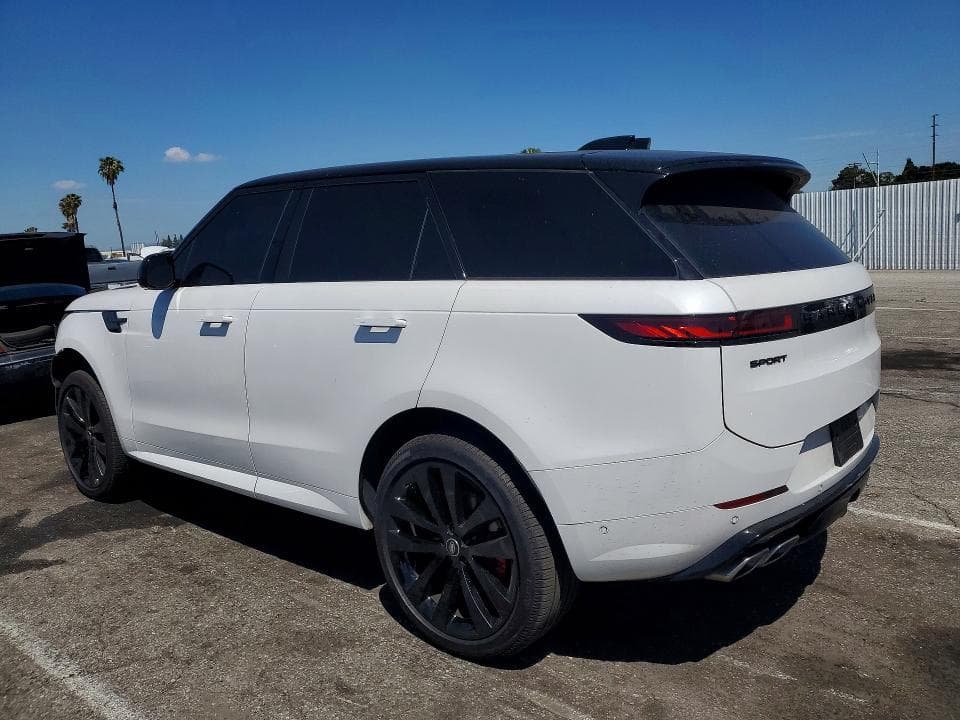 2025 LAND ROVER RANGE ROVER SPORT DYNAMIC SE 2
