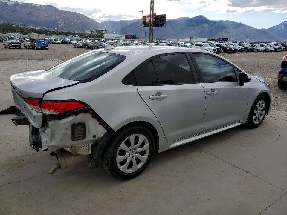2022 TOYOTA COROLLA LE LE 3