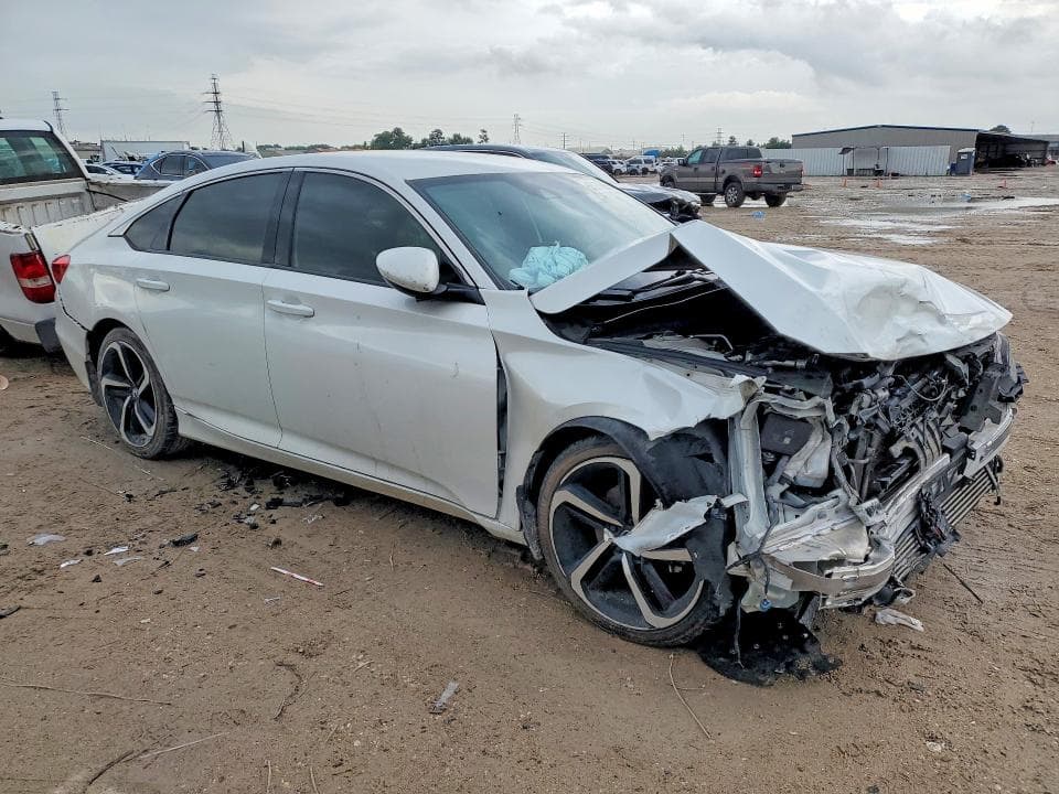 2018 HONDA ACCORD SPORT 4