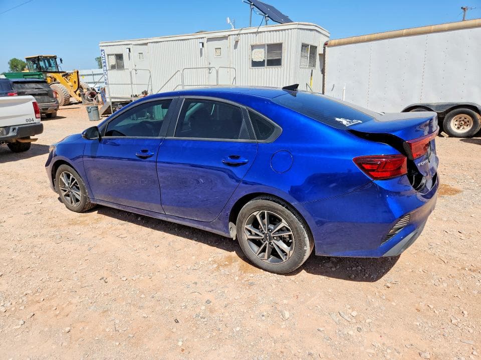 2024 KIA FORTE LXS 2
