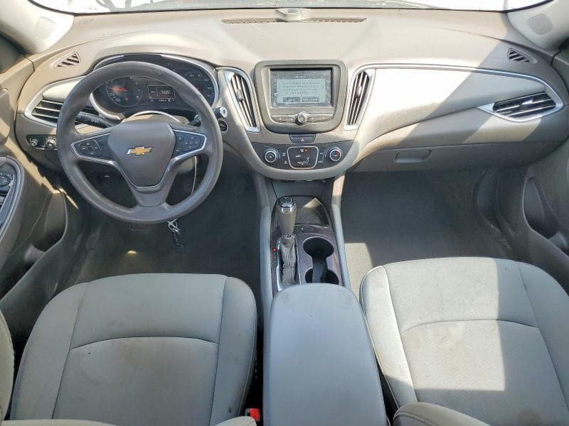 2018 CHEVROLET MALIBU LS 8