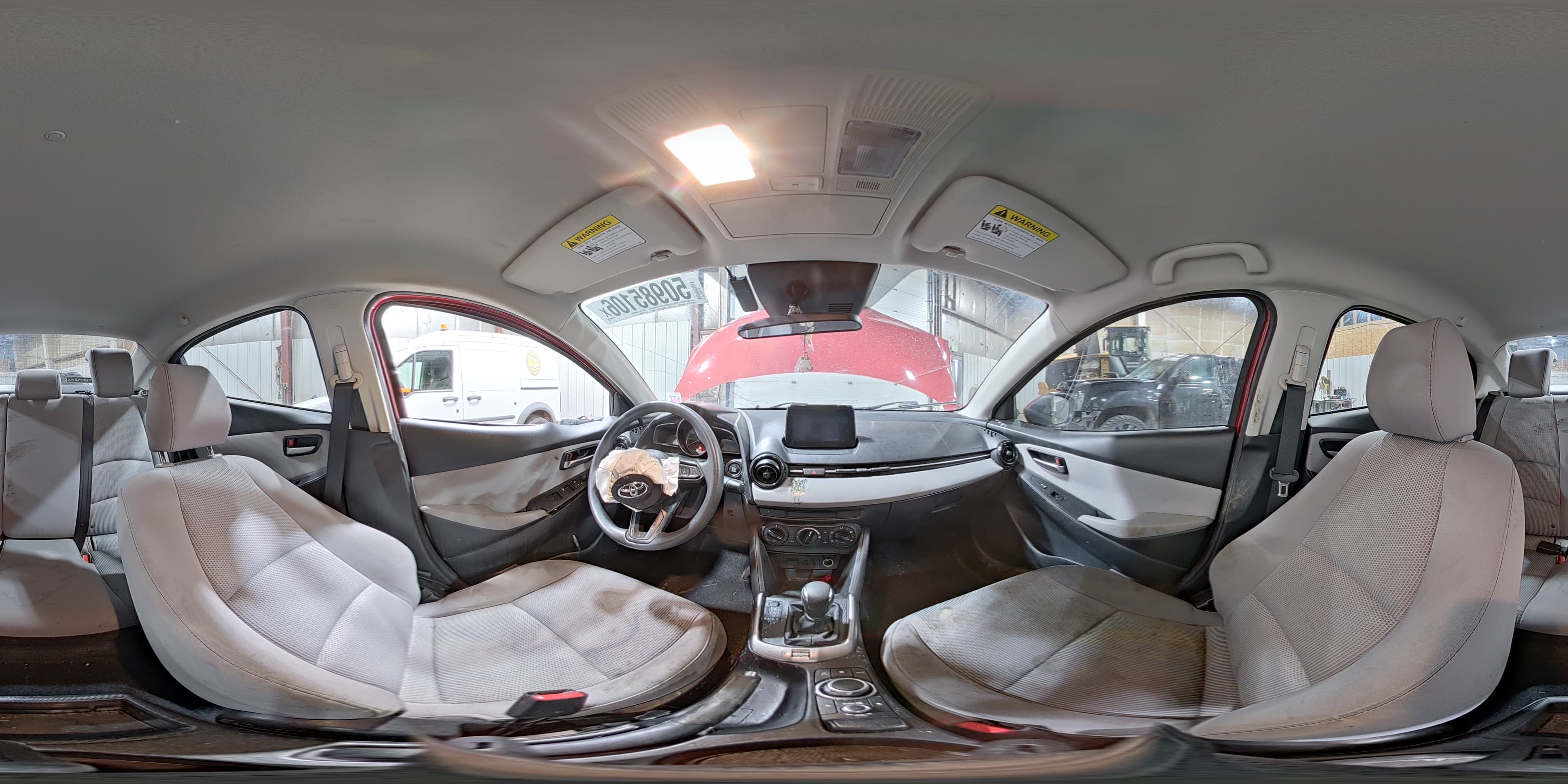 2019 TOYOTA YARIS L L 14