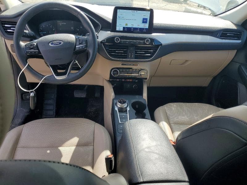 2021 FORD ESCAPE SEL 8