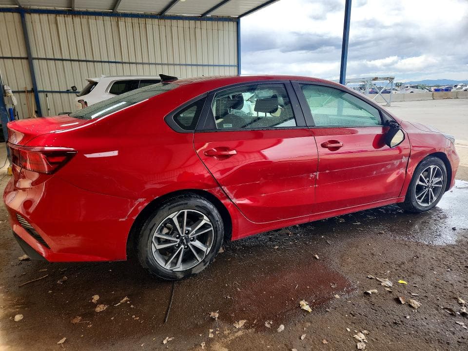2024 KIA FORTE LXS 3